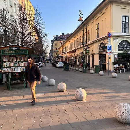 Lonyay Budapest
